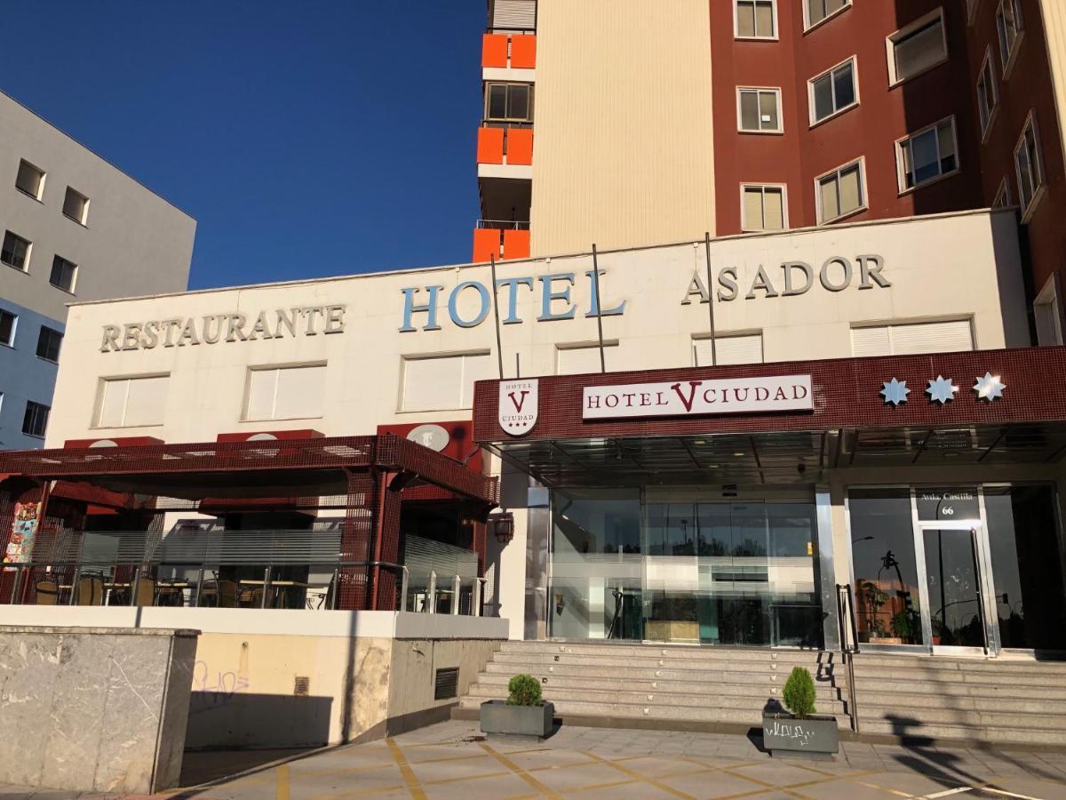 Hotel V.Ciudad Аранда де Дуеро Екстериор снимка
